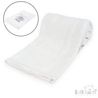 CBP60-W: White Deluxe Personalisation Cellular Cotton Roll Blanket